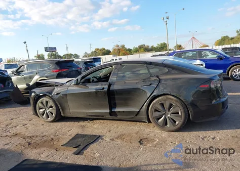 2023 Tesla Model S Dual Motor All-Wheel Drive/Standard Range from USA, damaged, VIN 5YJSA1E5XPF516927